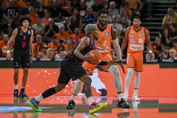 的背后故事 的背后故事