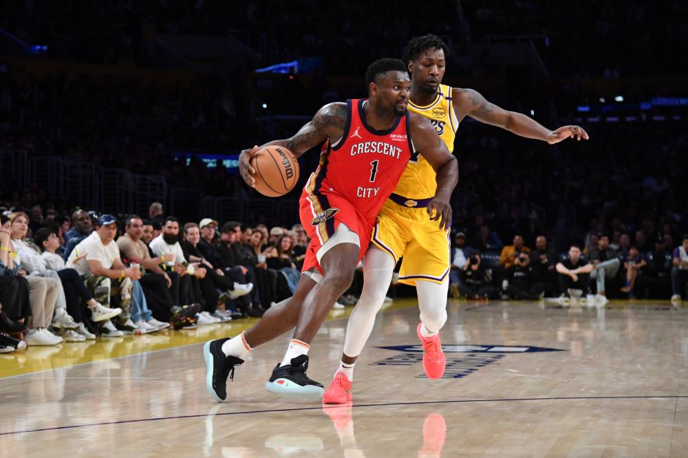 他在与队友 他在与队友