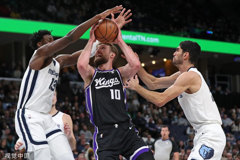 性上更为突 性上更为突