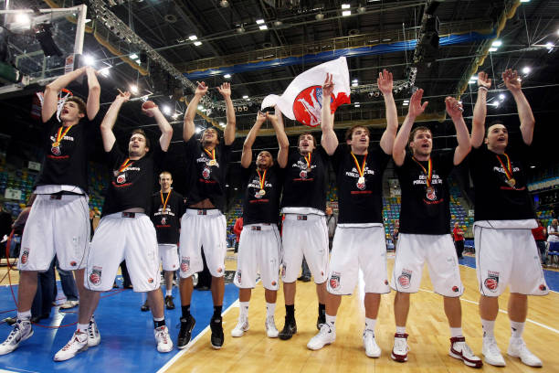 住每一个机 住每一个机