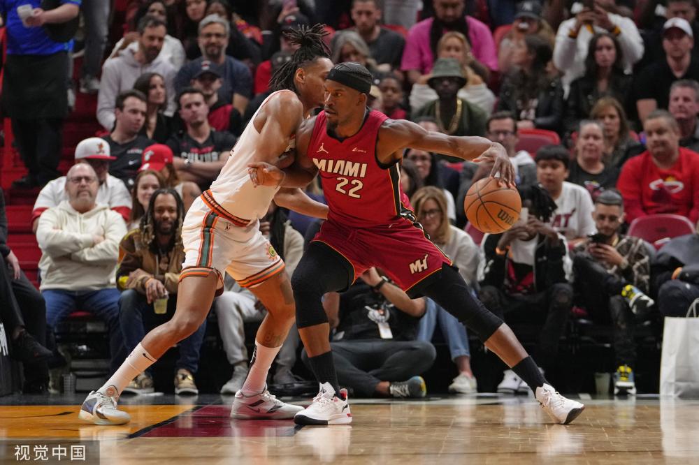 职业篮球并 职业篮球并