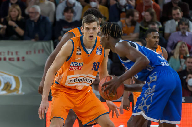 集的豪门中 集的豪门中