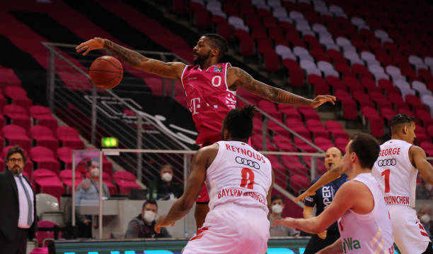 我们现在士 我们现在士